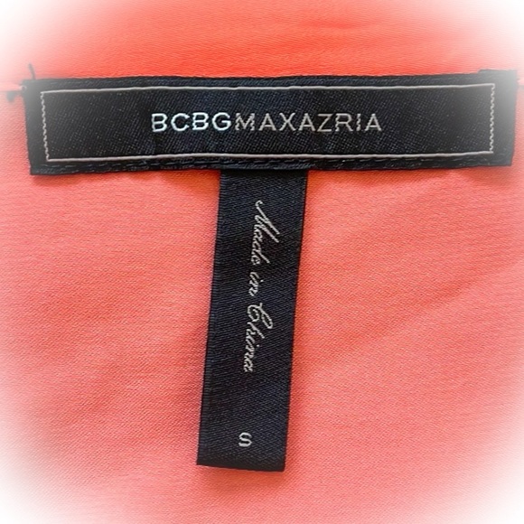 đź’•Elevate your style with this Beautiful Orange BCBG Blouseđź’• - Picture 5 of 12